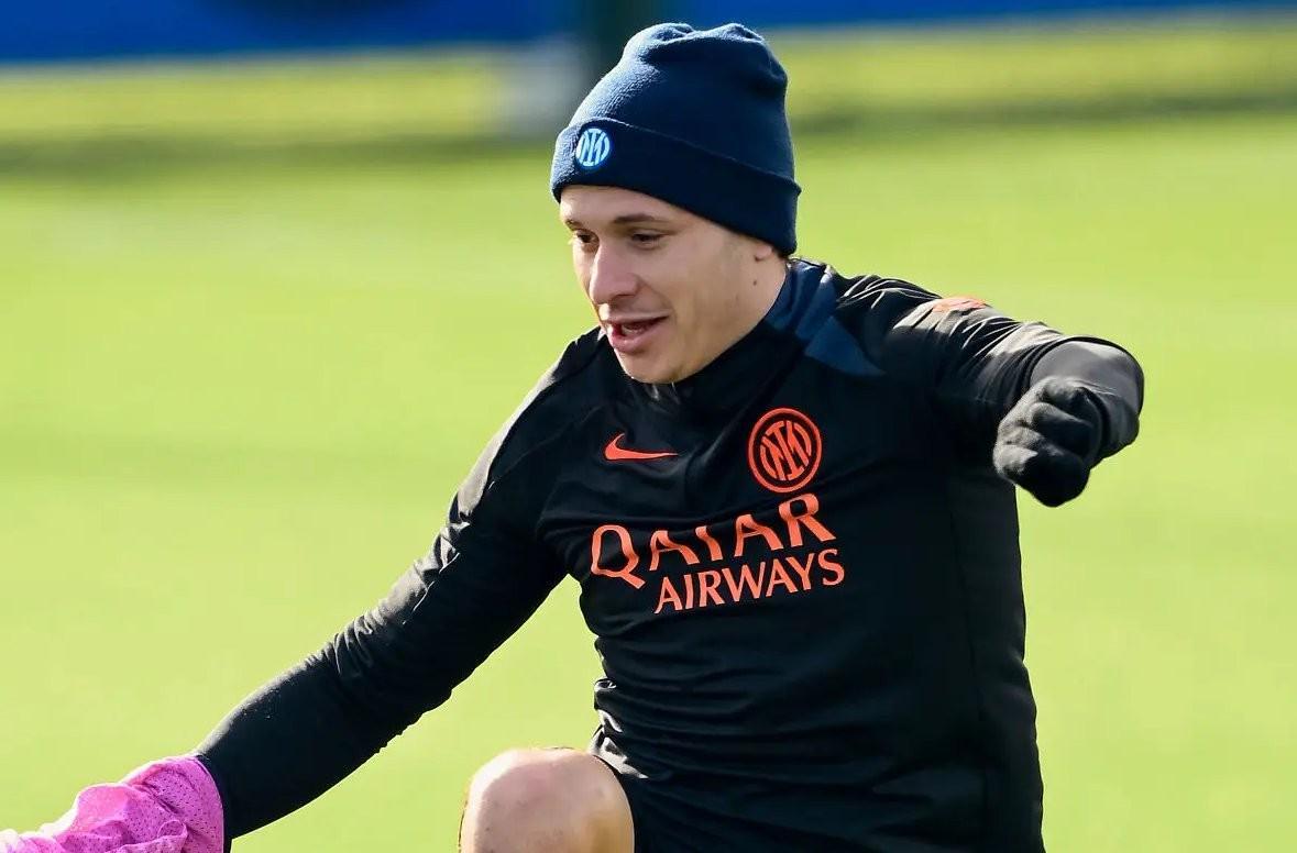 九游体育最新版本-跟队：巴雷拉肌肉疲劳，将缺席国米客场与多特的比赛